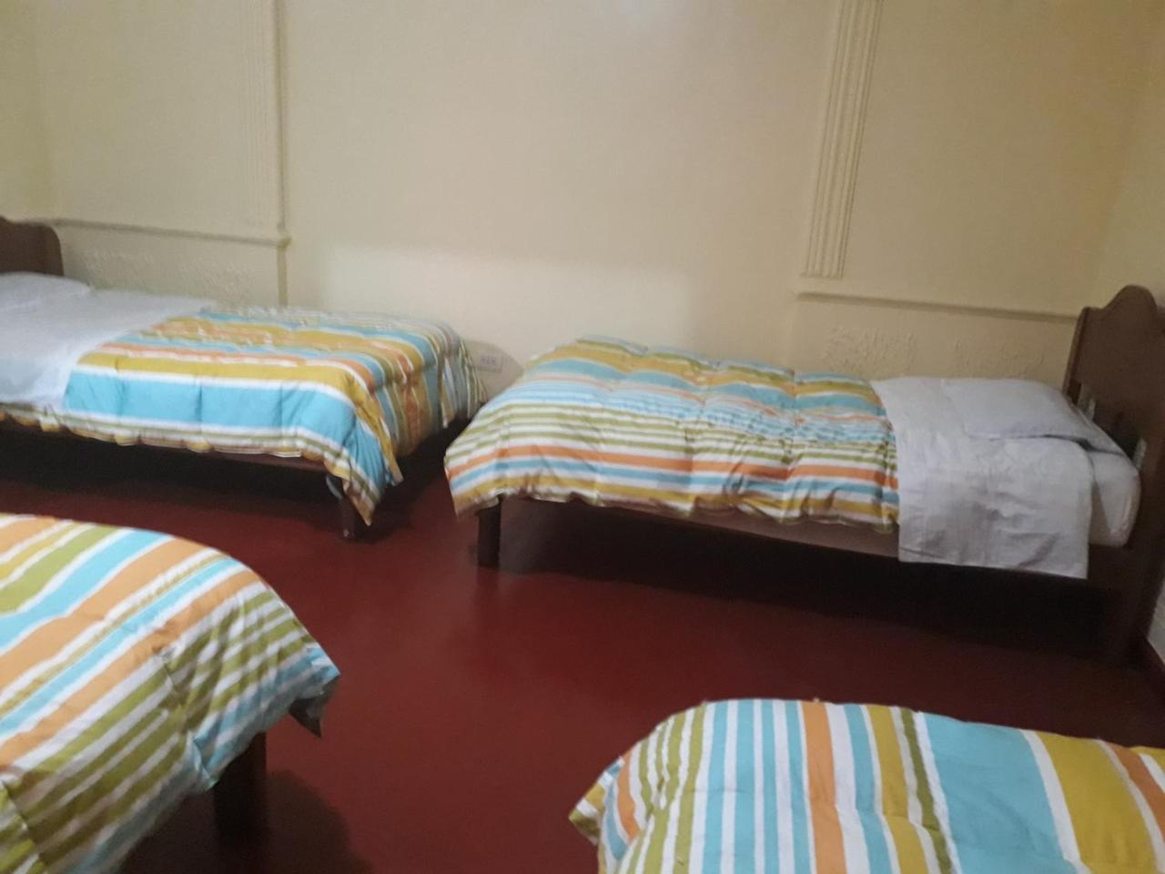 Auquis Ccapac Guest House Cuzco Buitenkant foto