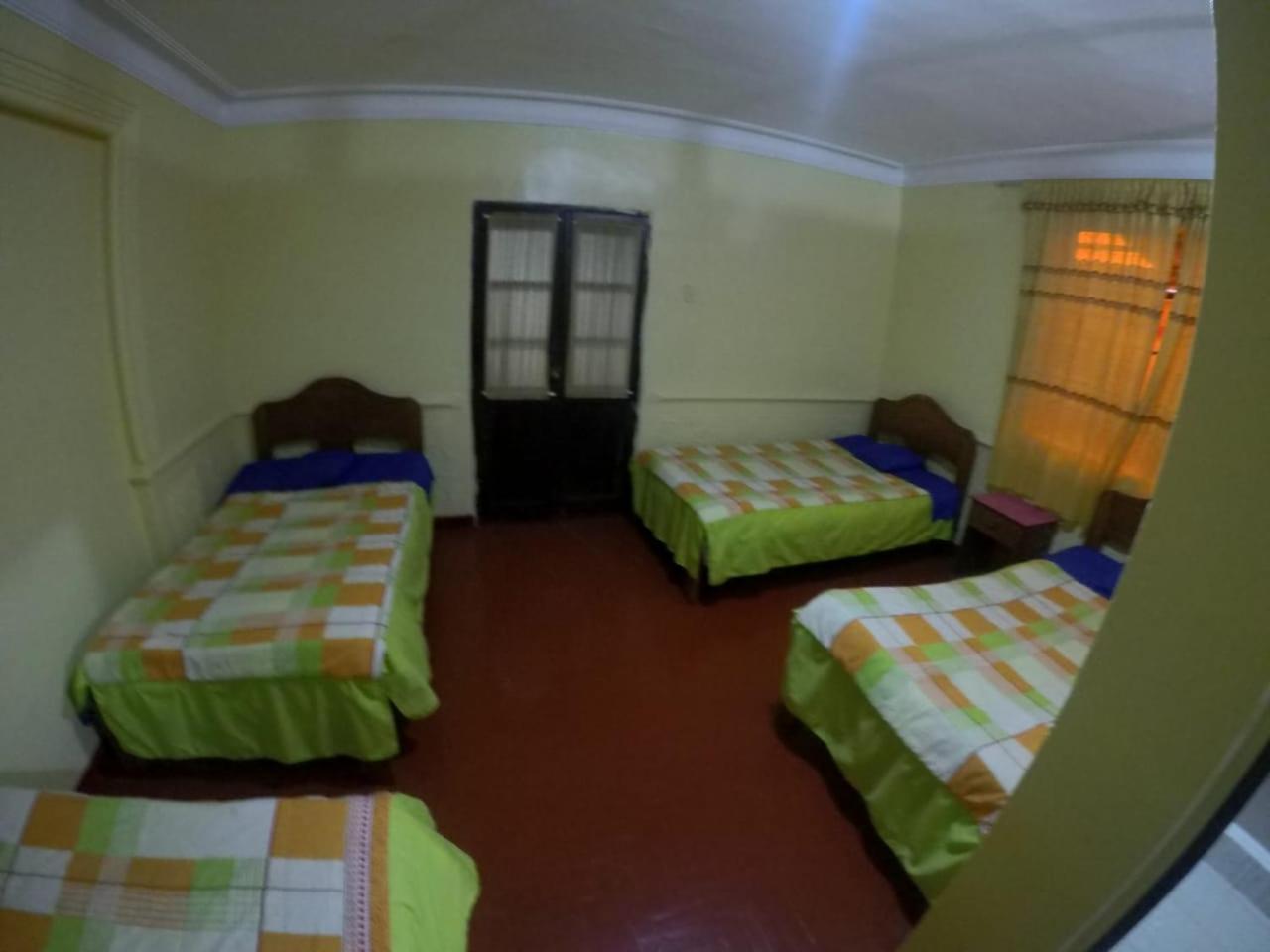 Auquis Ccapac Guest House Cuzco Buitenkant foto