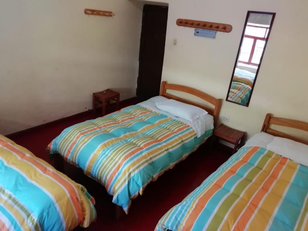 Auquis Ccapac Guest House Cuzco Buitenkant foto